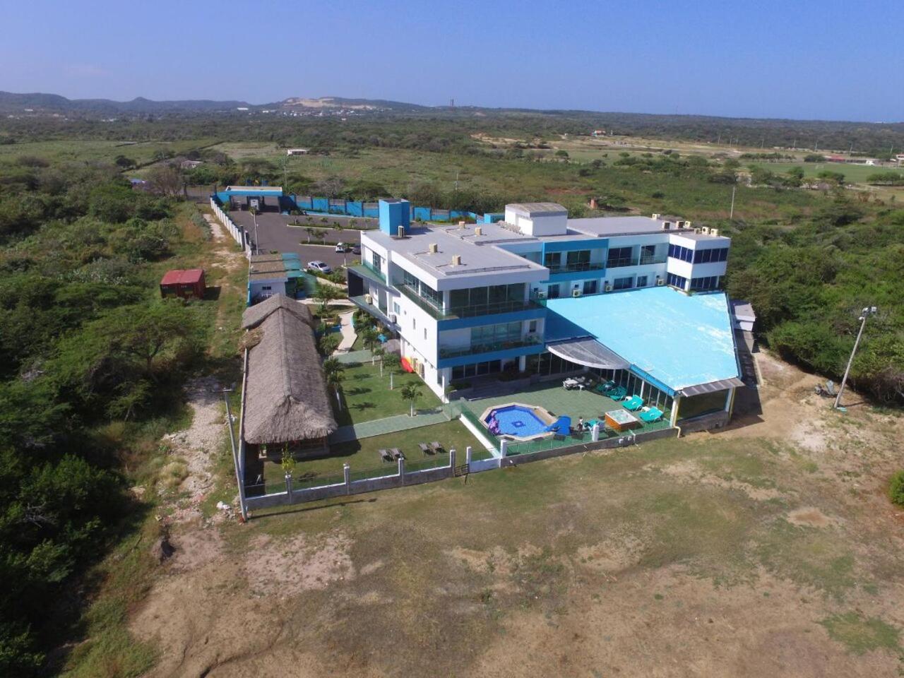 Hotel Campestre El Cisne 바랑키야 외부 사진